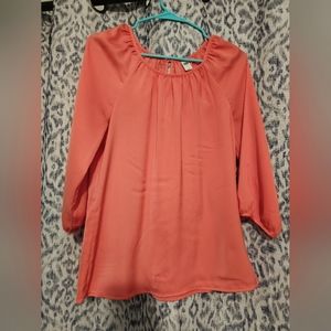 3/4 sleeve lightweight blouse